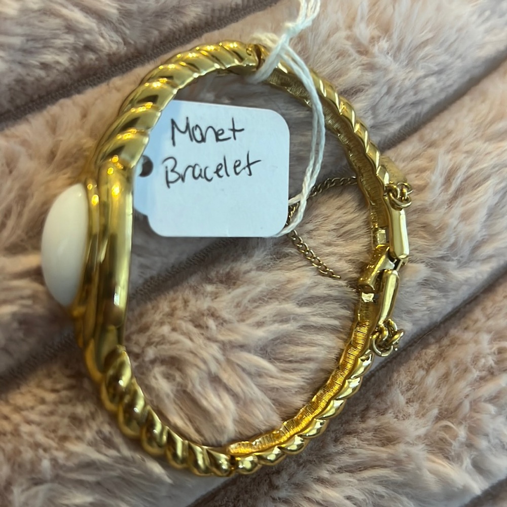 MONET bracelet